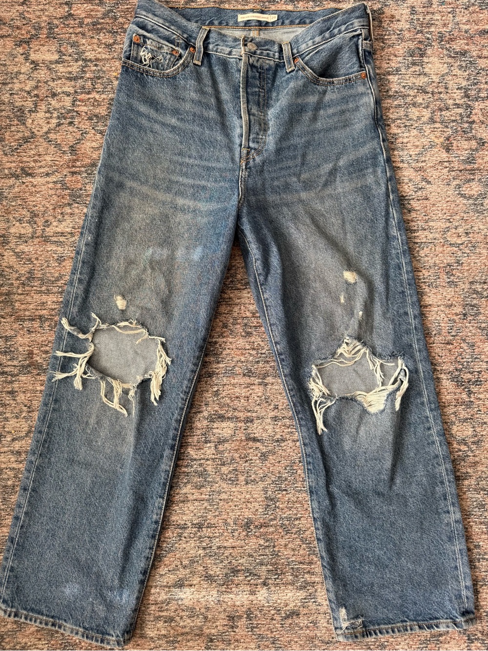 Levi’s Ribcage Straight Ankle Jeans Size 29 Distressed Medium Wash